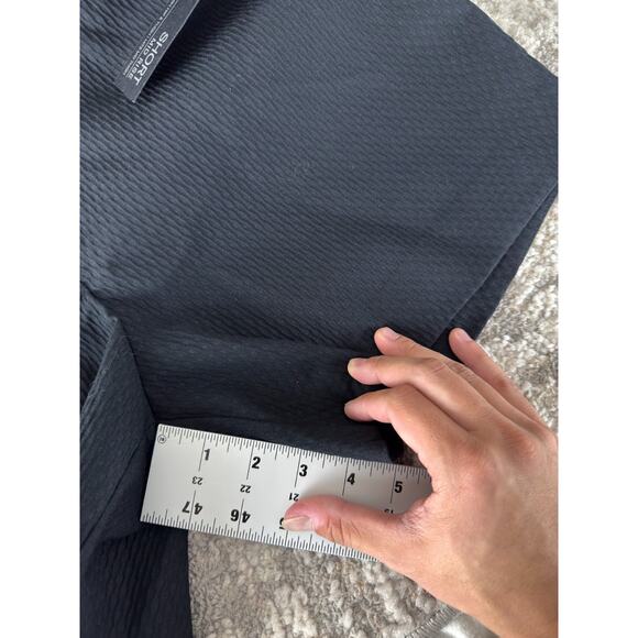 NEW Apt 9 Size 14 Flat Front Mid Rise Casual Shorts Black Button Zip NWT - Picture 6 of 14